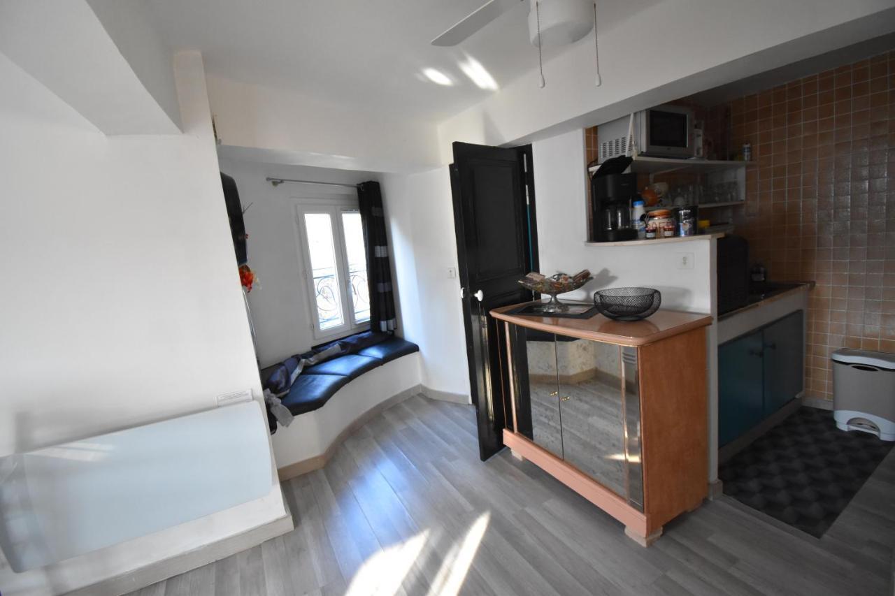 Studio Climatise Et Sa Terrasse Privee En Villa Ла-Трините Экстерьер фото