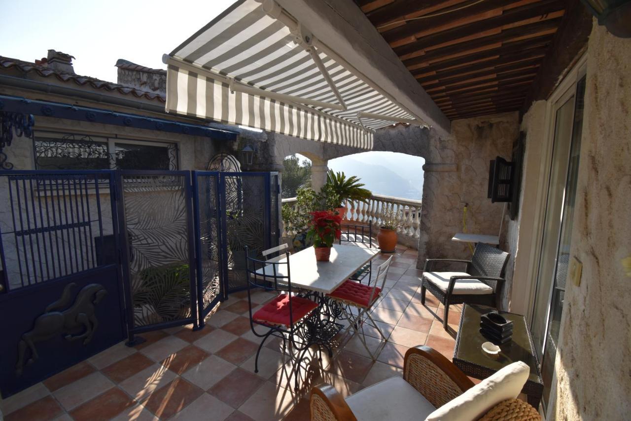 Studio Climatise Et Sa Terrasse Privee En Villa Ла-Трините Экстерьер фото