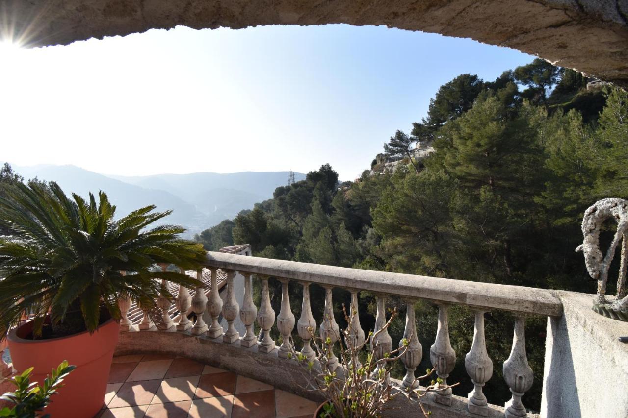 Studio Climatise Et Sa Terrasse Privee En Villa Ла-Трините Экстерьер фото